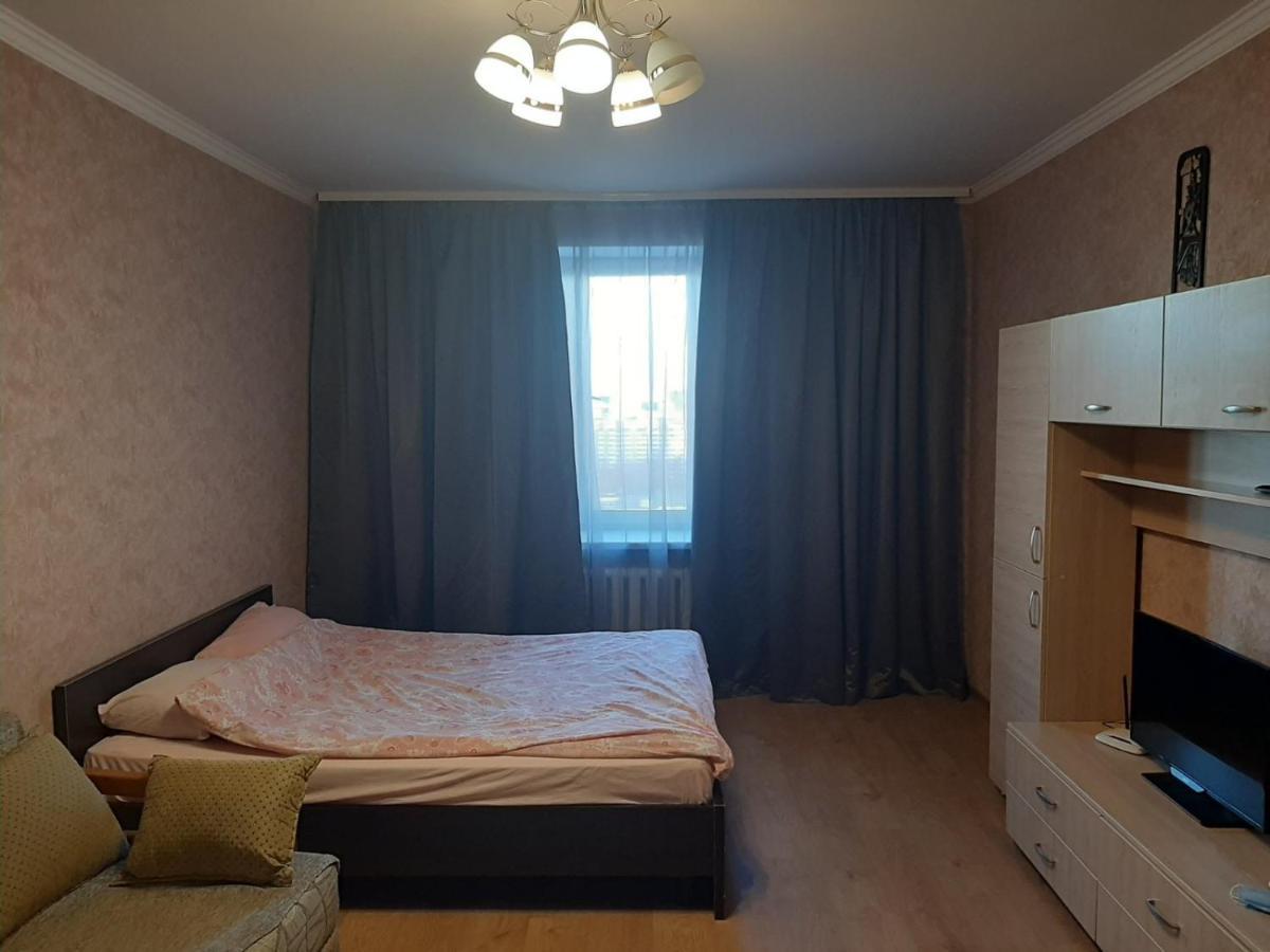 Appartement Cosy Flat à Kiev Extérieur photo